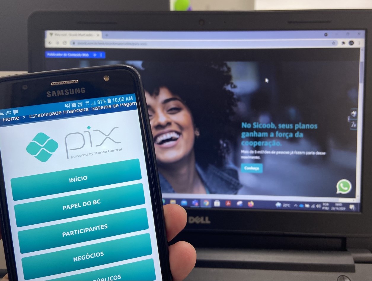 Analista do Sicoob Maxicrédito explica novidades para aumentar segurança do PIX