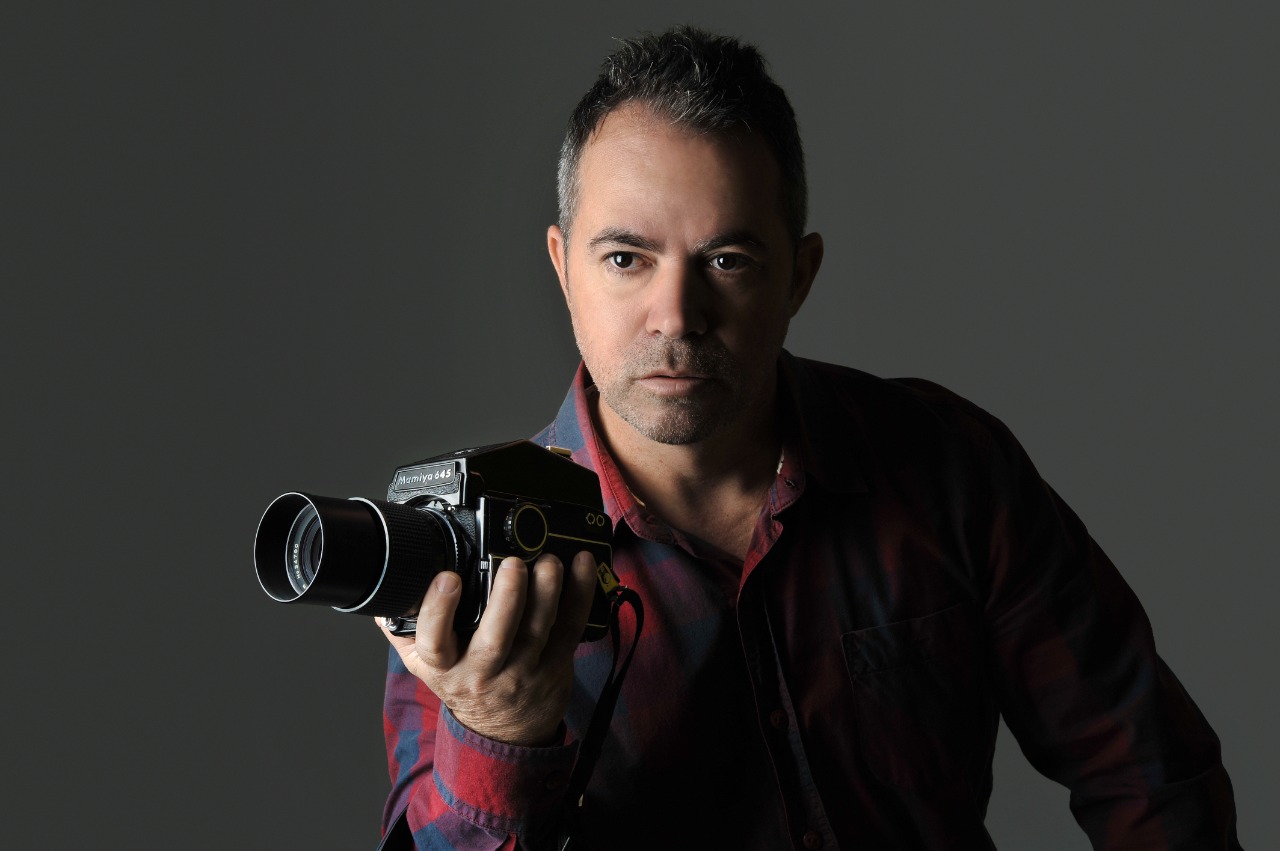 Trinta retratos para comemorar 30 anos de profissão: conheça o novo projeto do fotógrafo Ricardo Santos