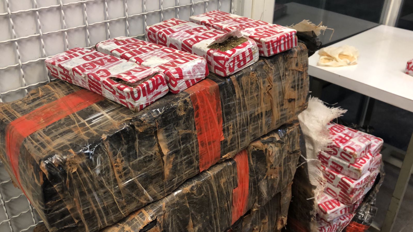 Mais de 1 tonelada de maconha é apreendida em Três Coroas – Confira fotos da apreensão da Polícia Federal