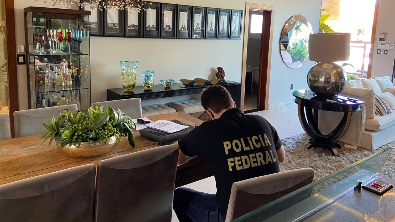 Operação contra o tráfico internacional de drogas cumpre mandados em Taquara, Parobé e outros dois estados