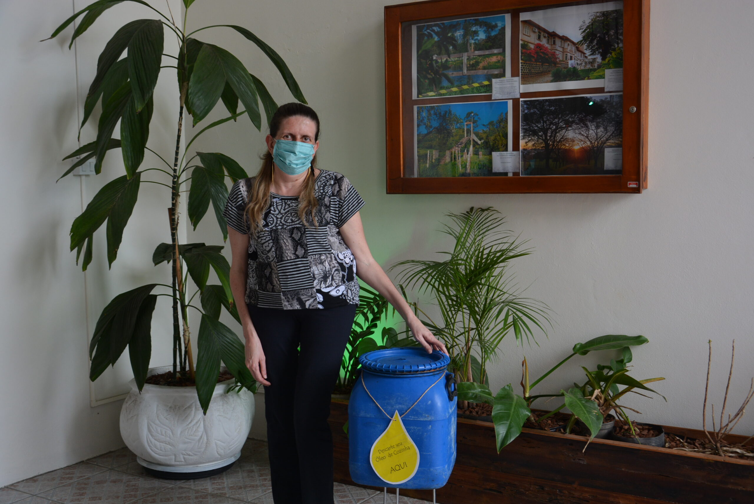 Ponto de coleta instalado na prefeitura de Taquara visa incentivar o descarte correto de óleo de cozinha