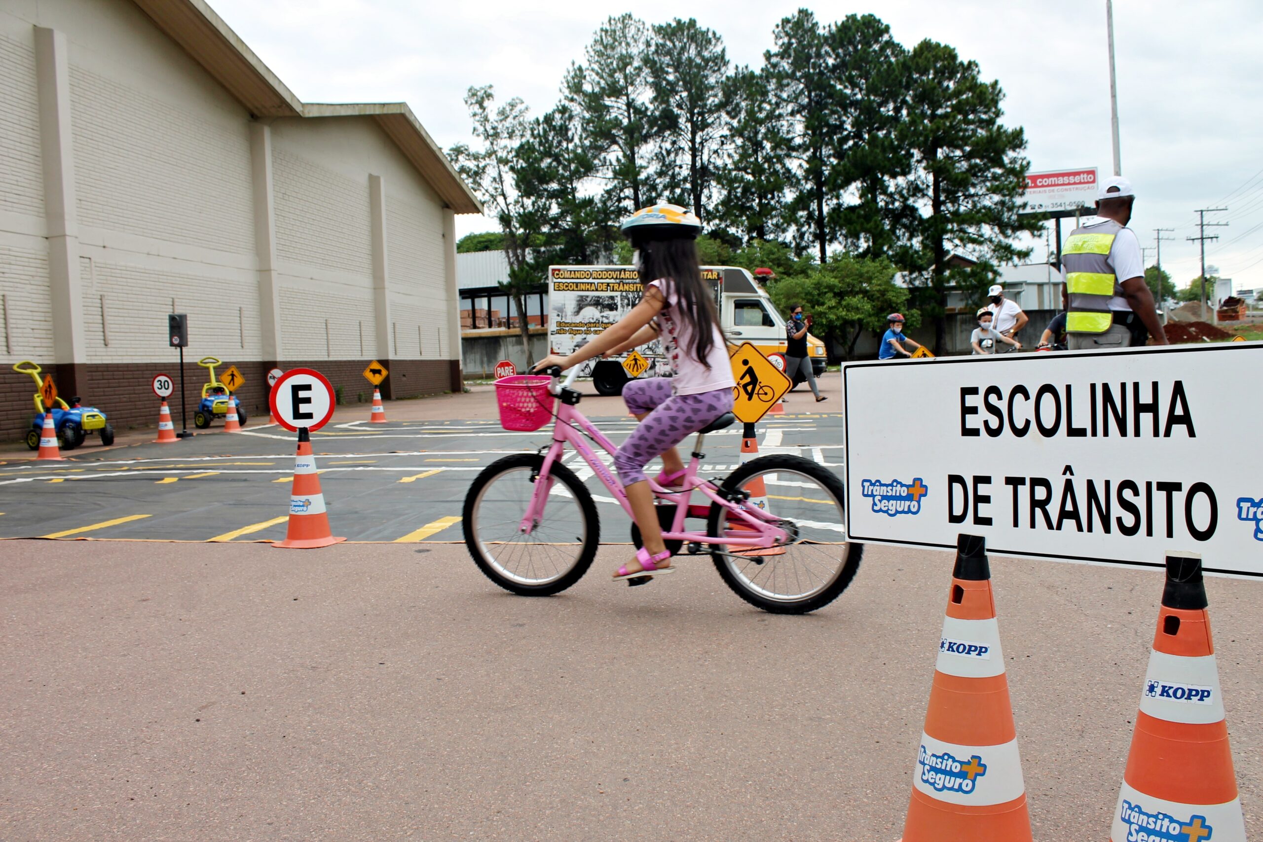 Comando Rodoviário da Brigada Militar promove projeto de educação no trânsito para os estudantes de Taquara