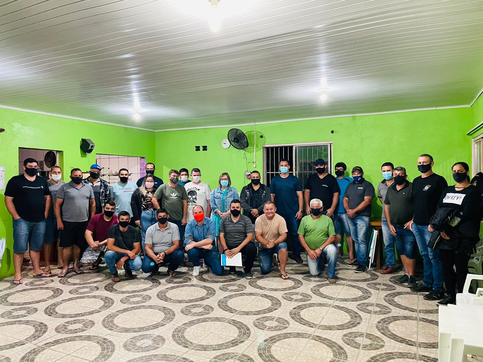 Prefeitura no Interior inicia com atendimento a moradores do Morro da Pedra em Taquara