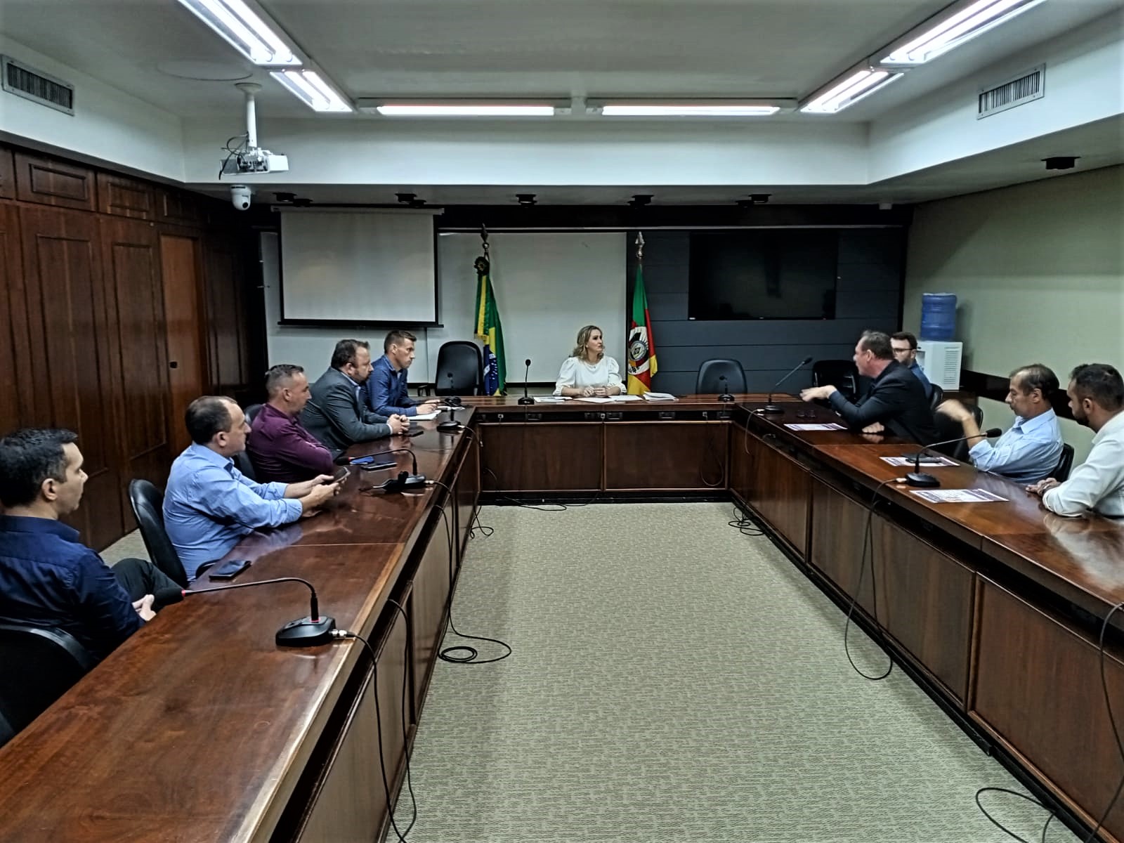 Paranhana busca apoio junto à Assembleia Legislativa para mudanças no Programa Assistir