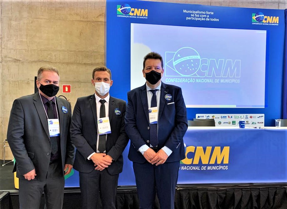 Prefeito de Parobé participa de mobilização em defesa da pauta do movimento municipalista em Brasília