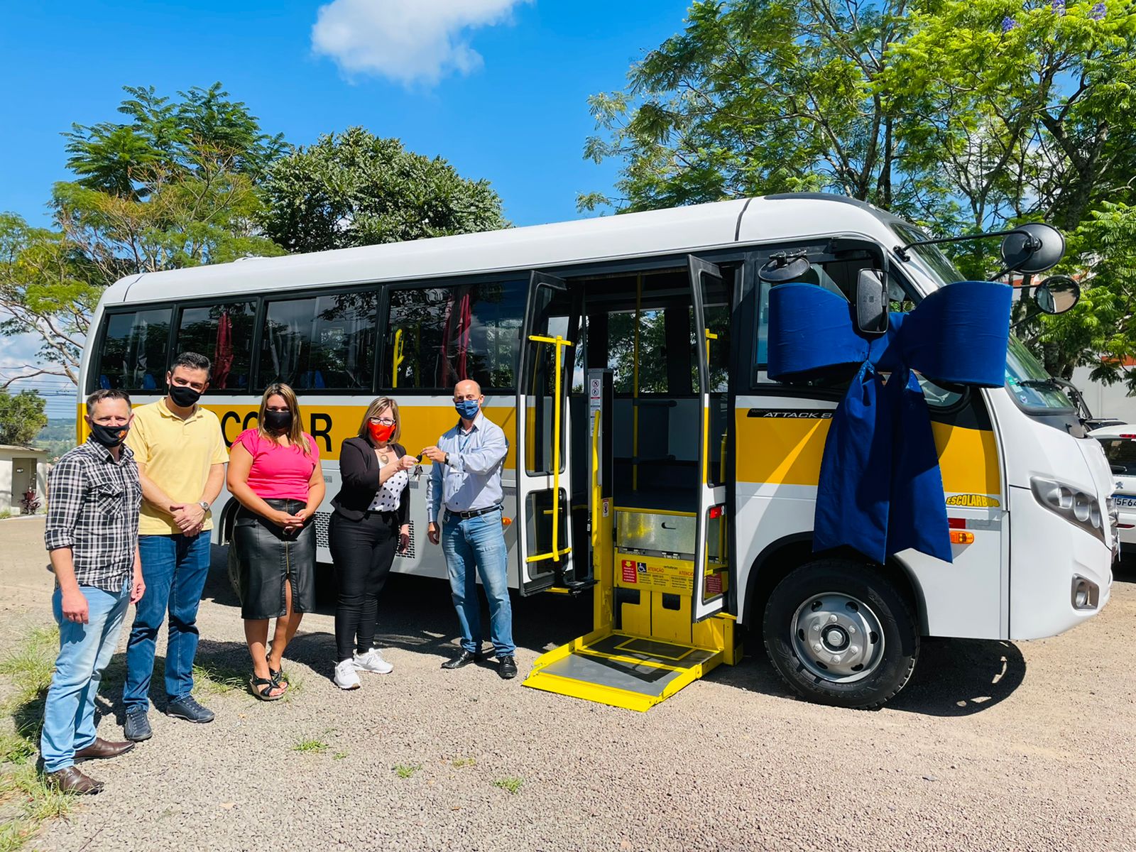 Ônibus com acessibilidade será utilizado para transportar alunos da educação inclusiva