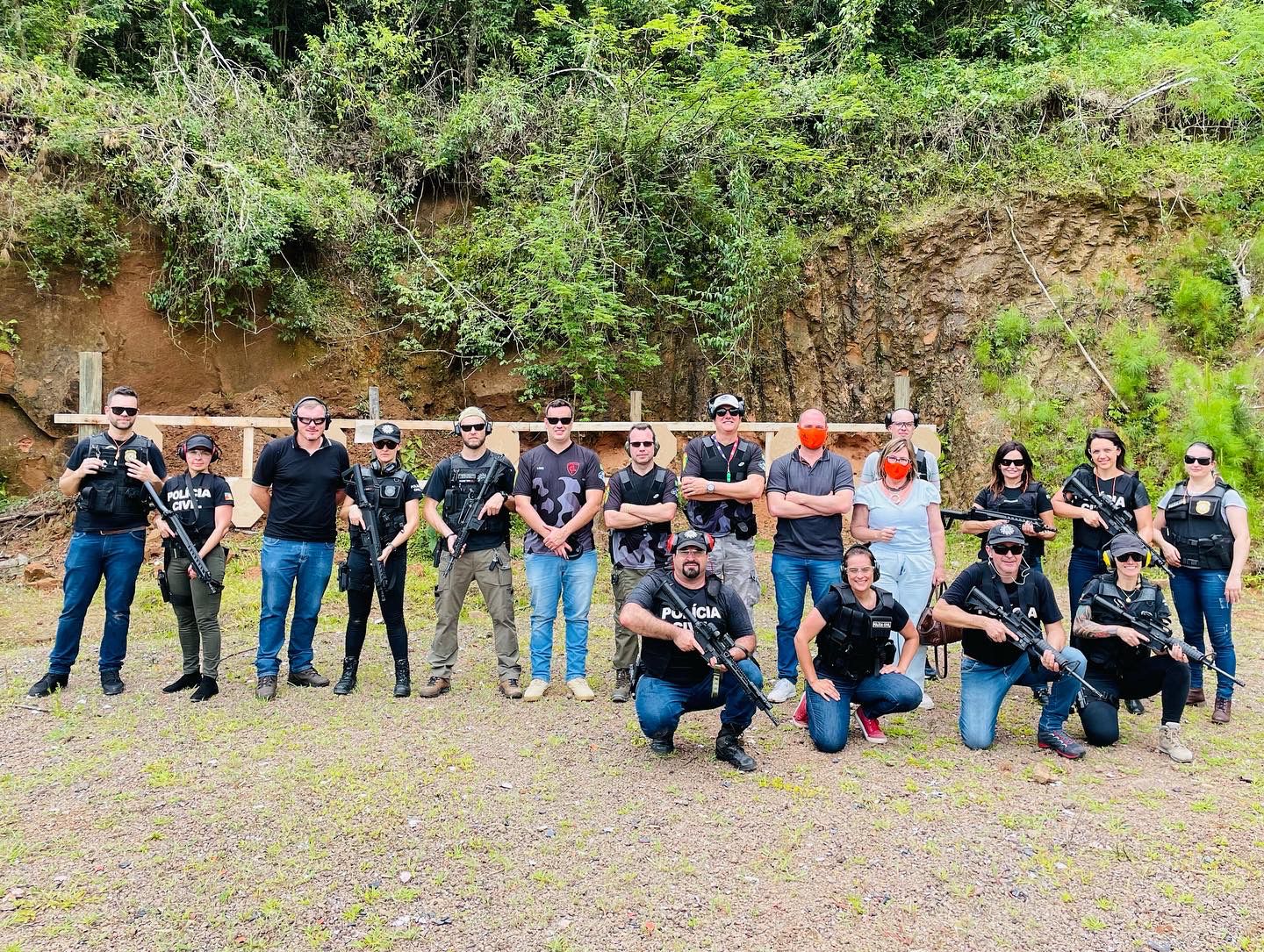 Parceria entre Prefeitura e Arsenal garante treinamento de tiro a policiais civis de Taquara