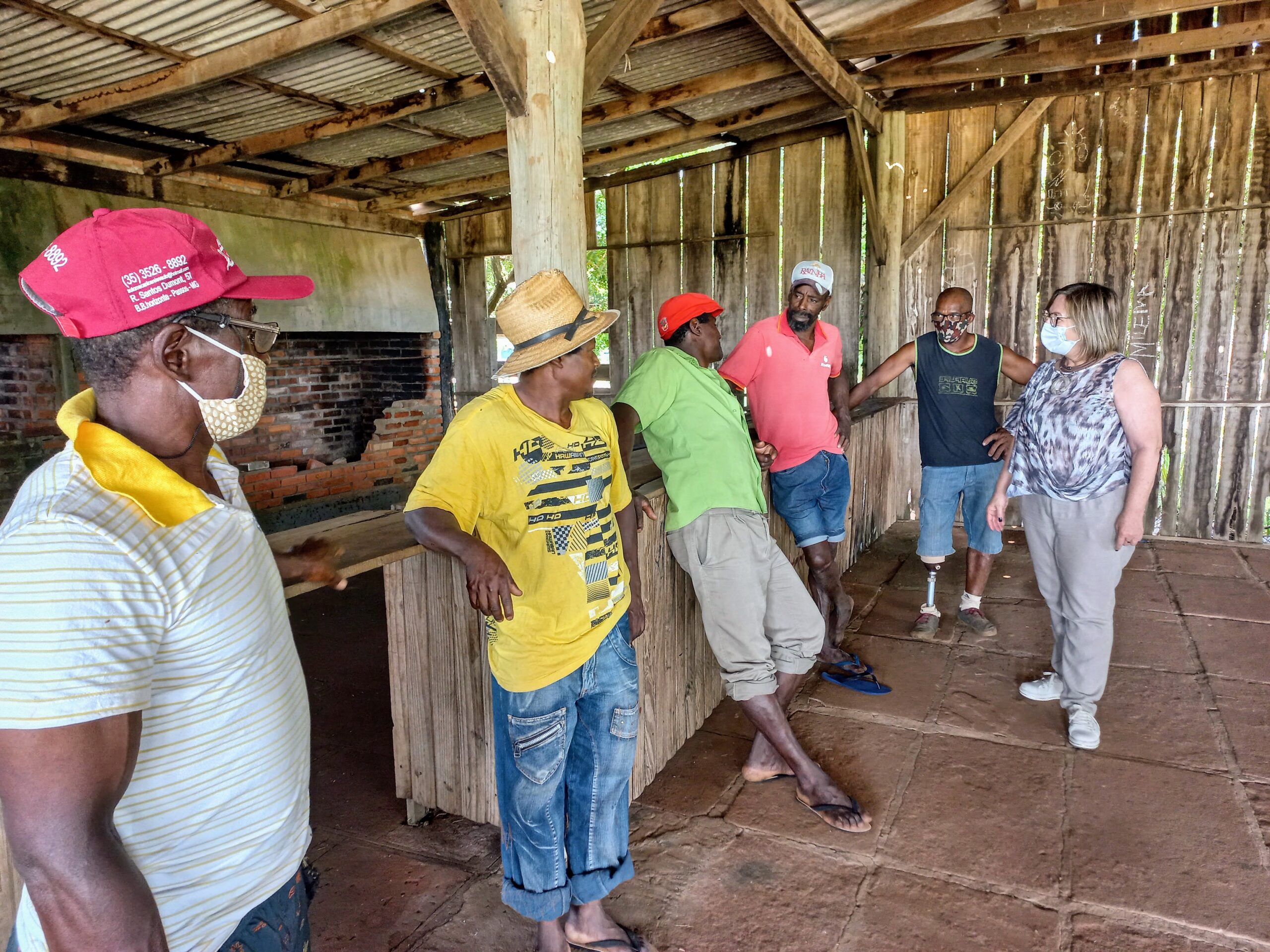 Taquara auxilia famílias quilombolas na atualização cadastral para obtenção de auxílios sociais
