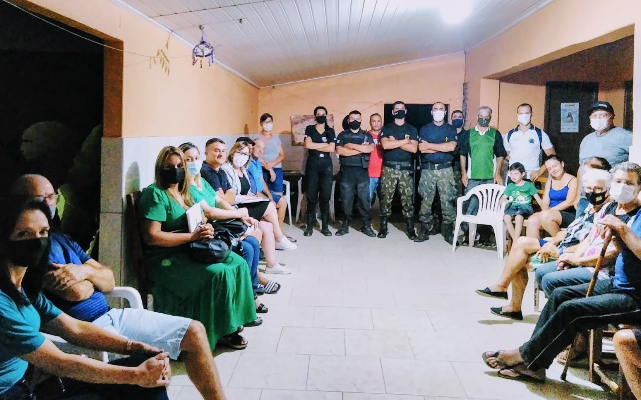 Comunidade de Moquém cria associação de moradores que irá trabalhar pela segurança da região