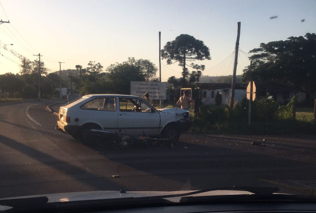 Motociclista sofre ferimentos em colisão na ERS-239