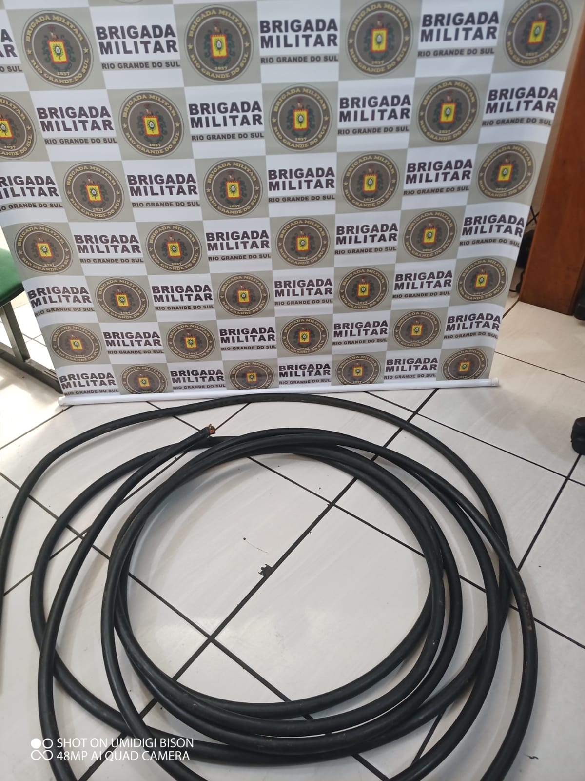 Brigada Militar de Três Coroas prende autor de furto de fios