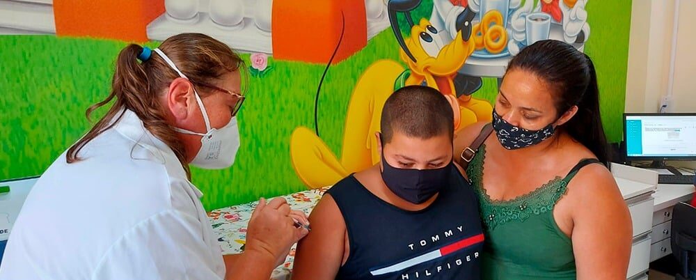 Rolante dá início à vacinação de crianças de 5 a 11 anos com comorbidades ou deficiência permanente