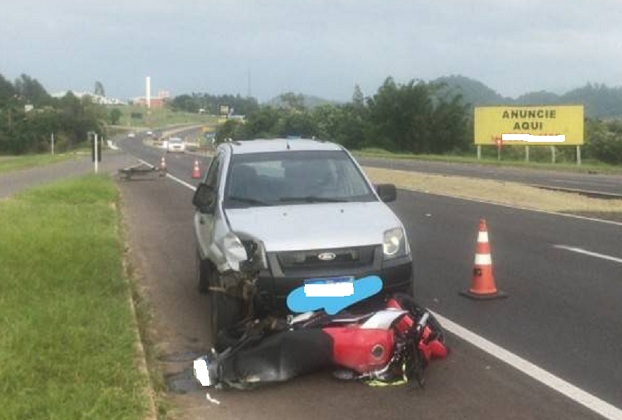 Jovem atropelada e arrastada por camionete recebe alta do hospital de Parobé e precisa ser internada em Porto Alegre