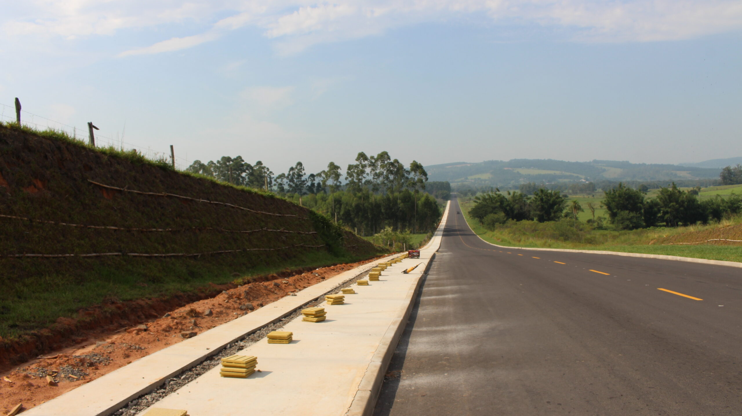 Estrada que liga Parobé ao distrito de Santa Cristina do Pinhal está ganhando passeio público e ciclovia