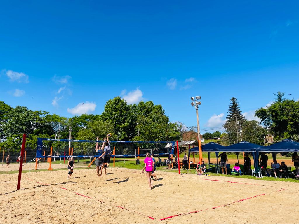 Copa Taquara de Beach Vôlei de Trio Misto será realizada neste domingo (20)
