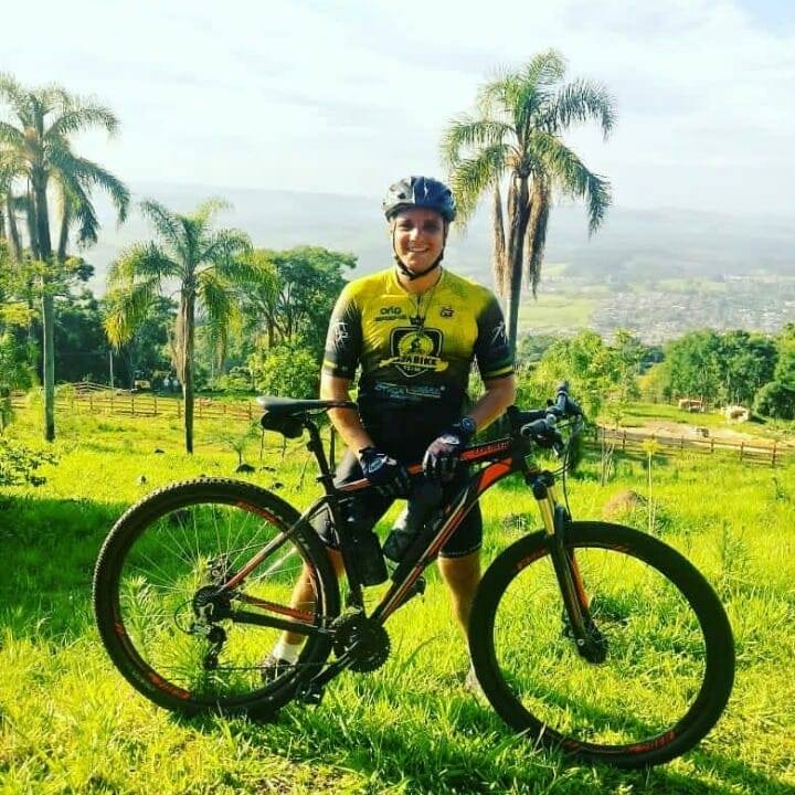 Ciclista de Sapiranga morre por conta de mal súbito em Igrejinha