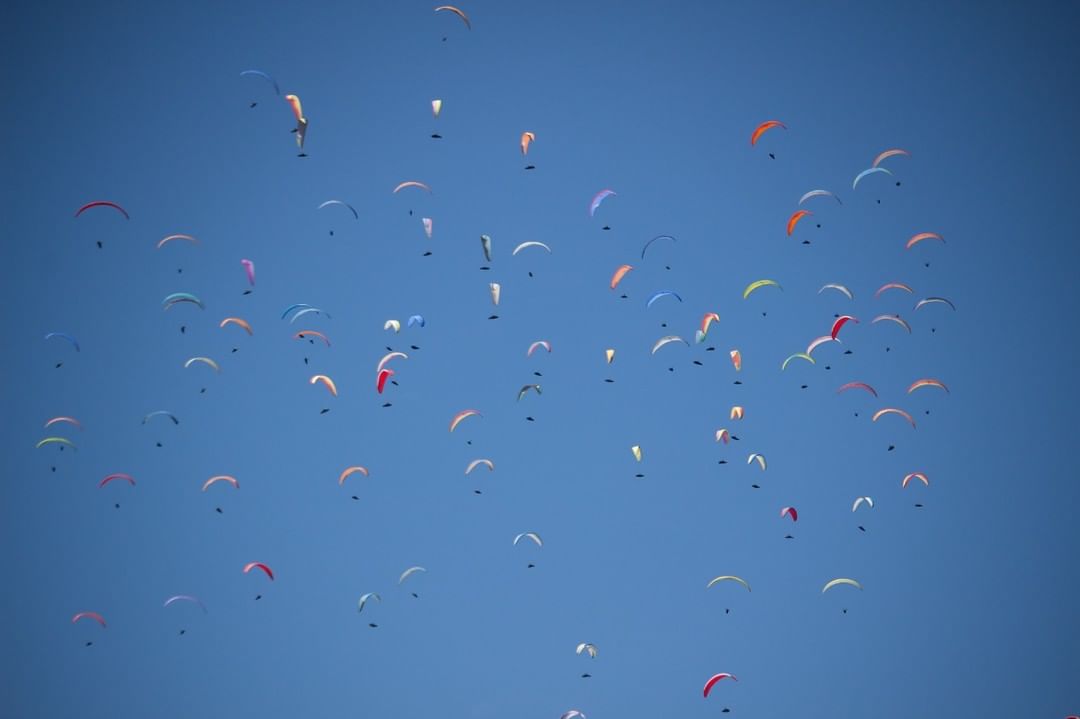 Pilotos do Clube Serra Grande de Voo Livre, de Igrejinha, conquistam espaço no Brasileiro de Parapente, em Minas Gerais