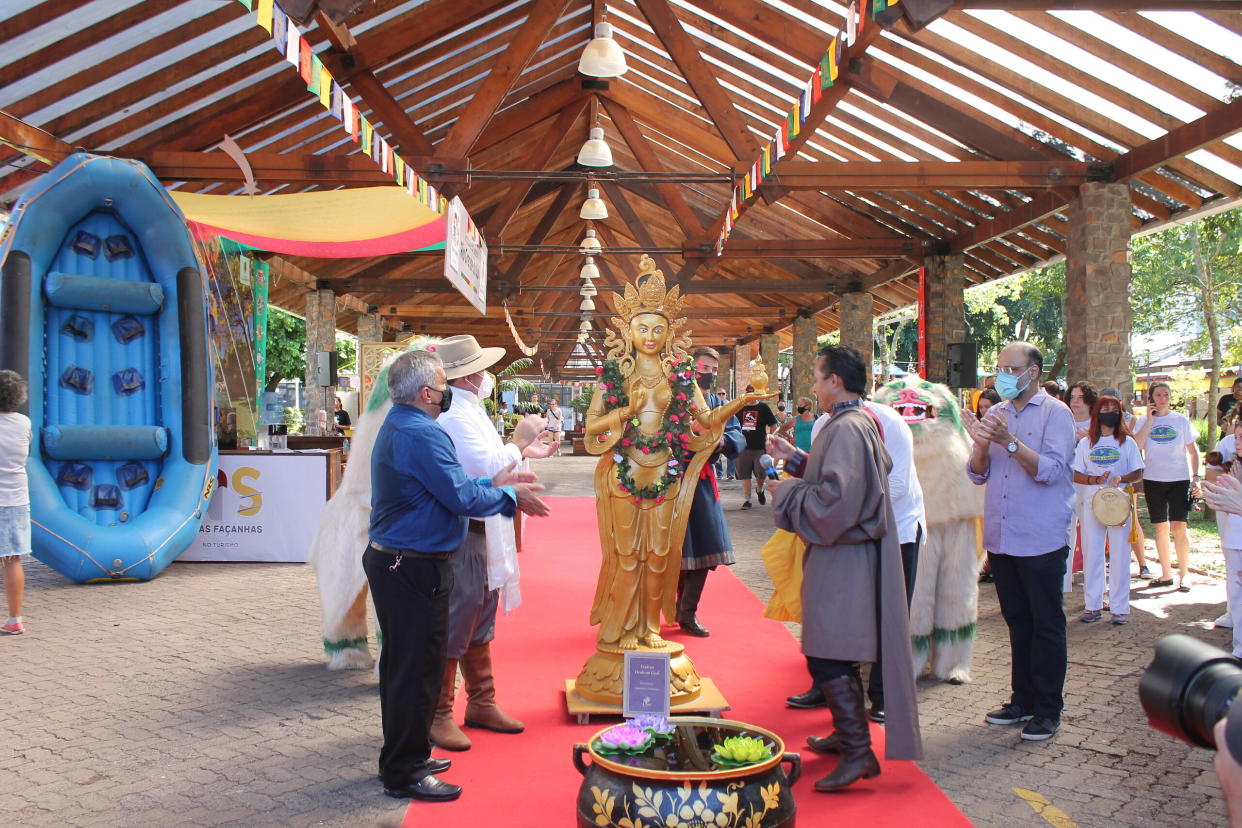 Organizadores do Losar – ano novo tibetano comemoram o sucesso do evento em Três Coroas
