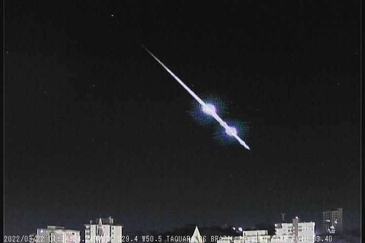 Observatório de Taquara registra explosão dupla de meteoro no céu do Rio Grande do Sul
