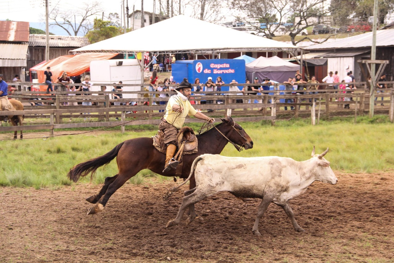 Atividades campeiras e rodeio artístico farão parte da programação do Taquara Campo