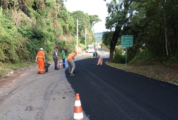 Prefeitura de Igrejinha dá continuidade ao projeto de asfaltamento das ruas do Município