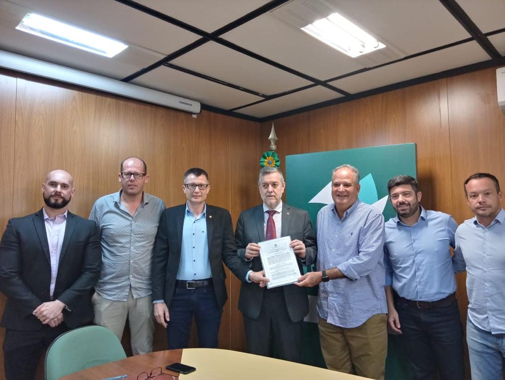 Usaflex anuncia abertura de 600 novos postos de trabalho na região