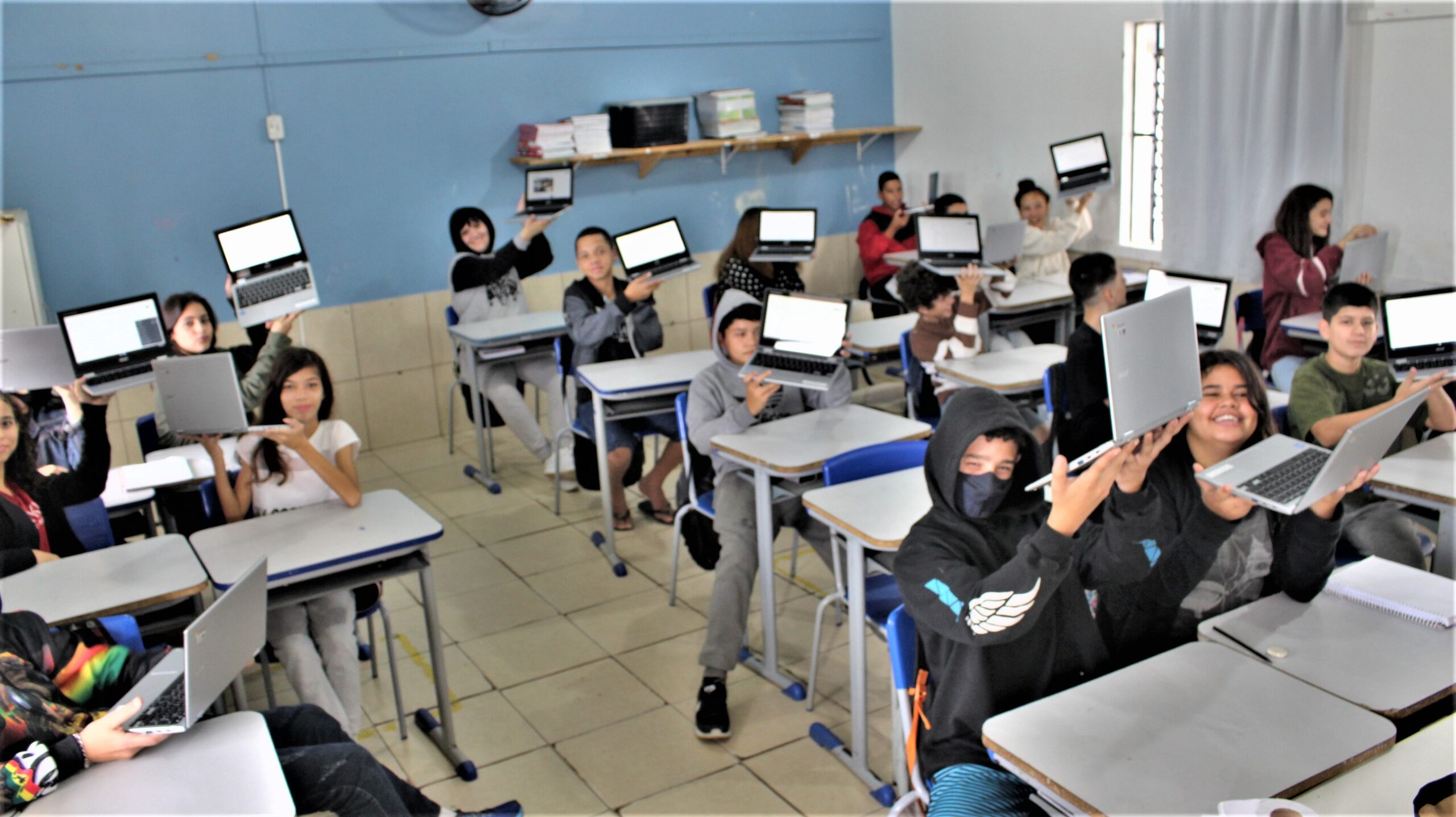 Uso de tecnologia na sala de aula motiva alunos da Rede Municipal de Ensino em Parobé