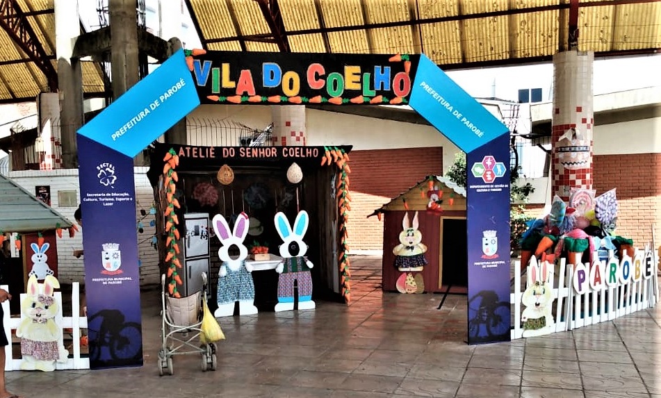 Decoração de Páscoa já toma conta da Praça 1º de Maio, em Parobé