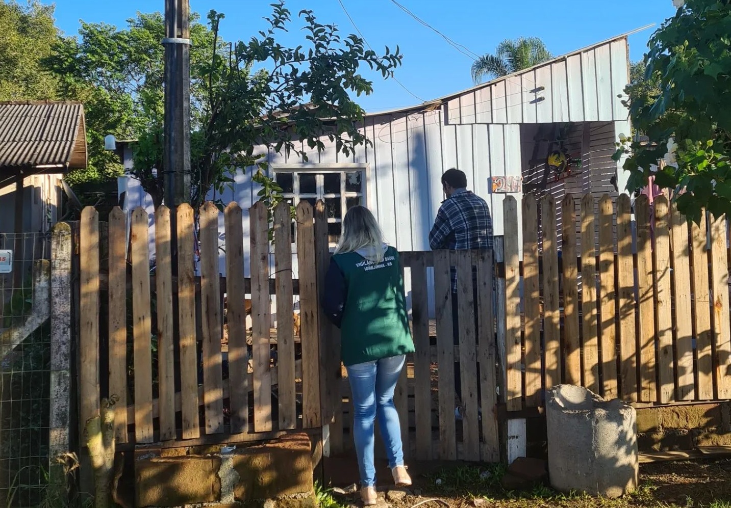 Igrejinha realiza ação para eliminar possíveis criadouros do mosquito da dengue