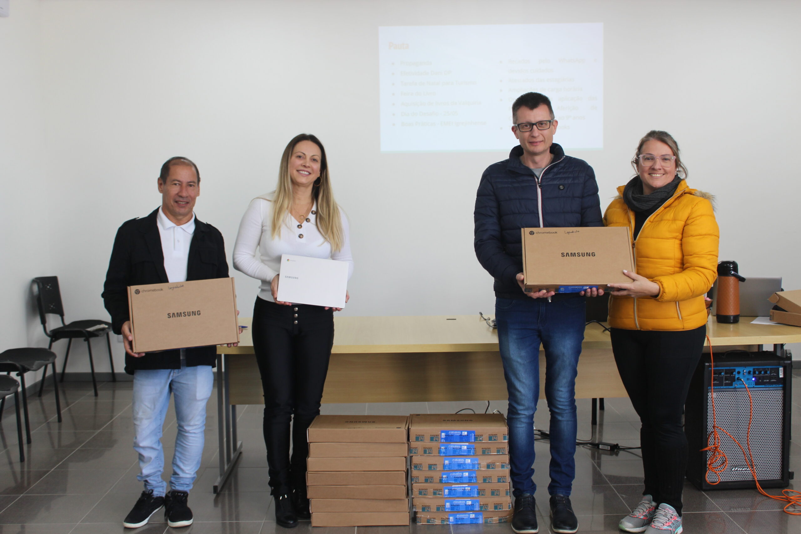 Igrejinha investe em tecnologia na educação e adquire Chromebooks para a rede municipal de ensino