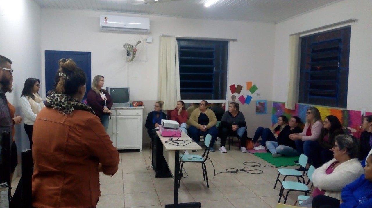 CRAS Harmonia promove encontros para falar sobre proteção das crianças e adolescentes de Rolante