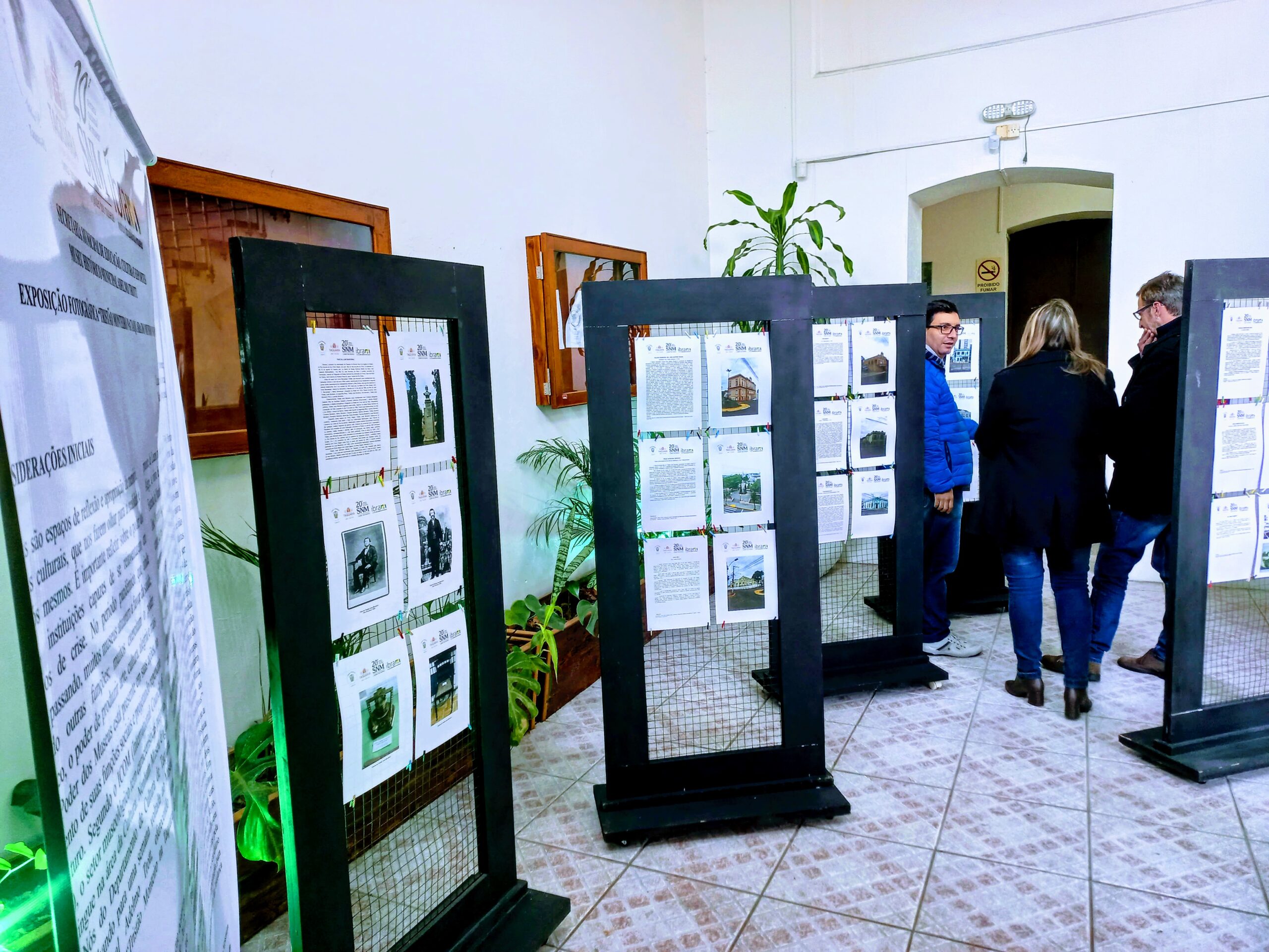 Exposição fotográfica sobre Tristão Monteiro pode ser prestigiada até quarta-feira (15)