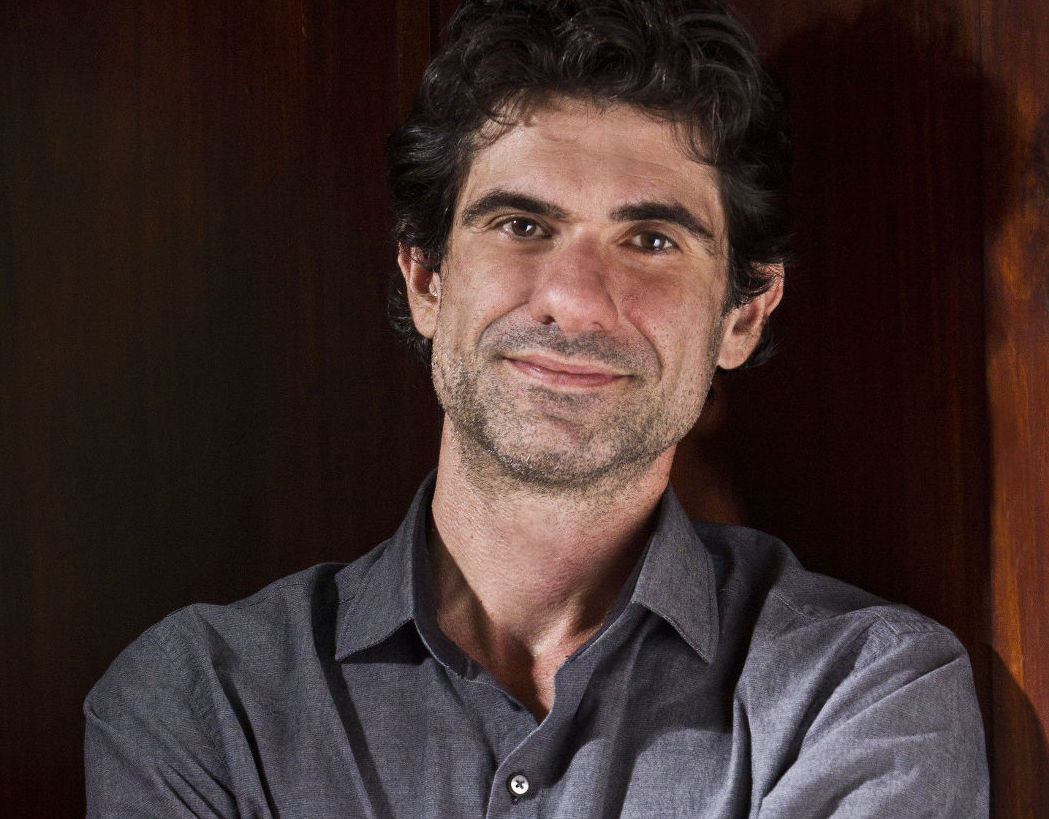 Vencedor do Prêmio Jabuti lança livro neste sábado (2) em Três Coroas