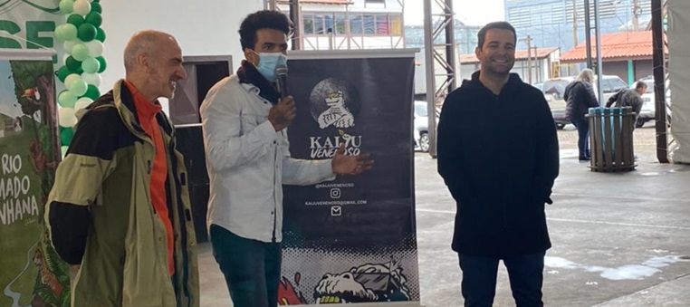 Obra “Um Rio Chamado Paranhana” é lançada durante a 20ª Feira do Livro de Igrejinha