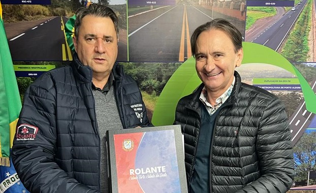 Prefeito de Rolante entrega relação de demandas ao deputado estadual Juvir Costella