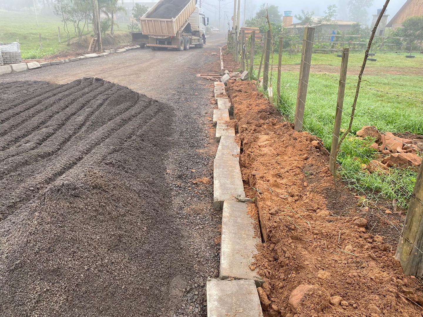 Pavimentação é alvo de vandalismo no interior de Taquara