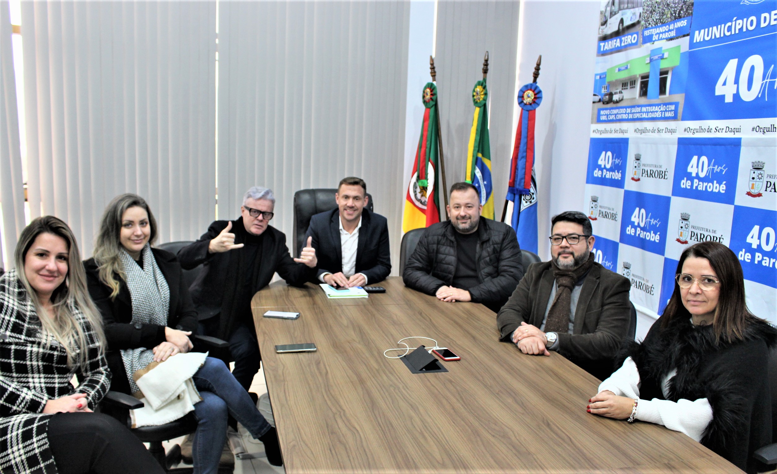 Prefeito de Portão Delmar Hoff realiza visita a Parobé para conhecer o programa Tarifa Zero