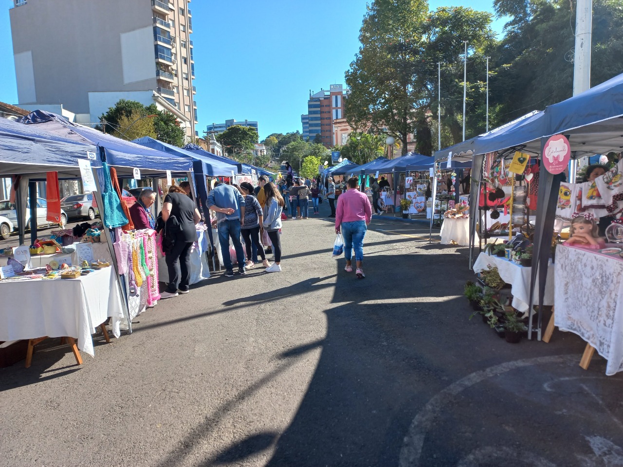 Taquara realiza neste sábado a edição de julho da Feira de Artesanato e Agricultura Familiar