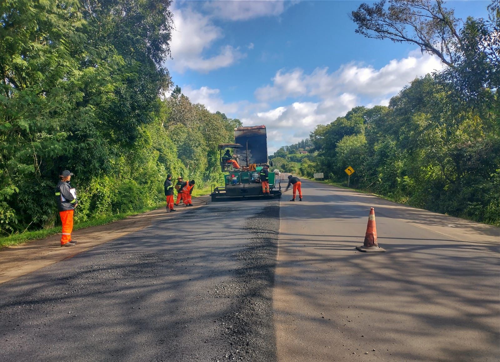 EGR alerta motoristas para intervenções em 14 rodovias nesta semana, incluindo estradas no Vale do Paranhana