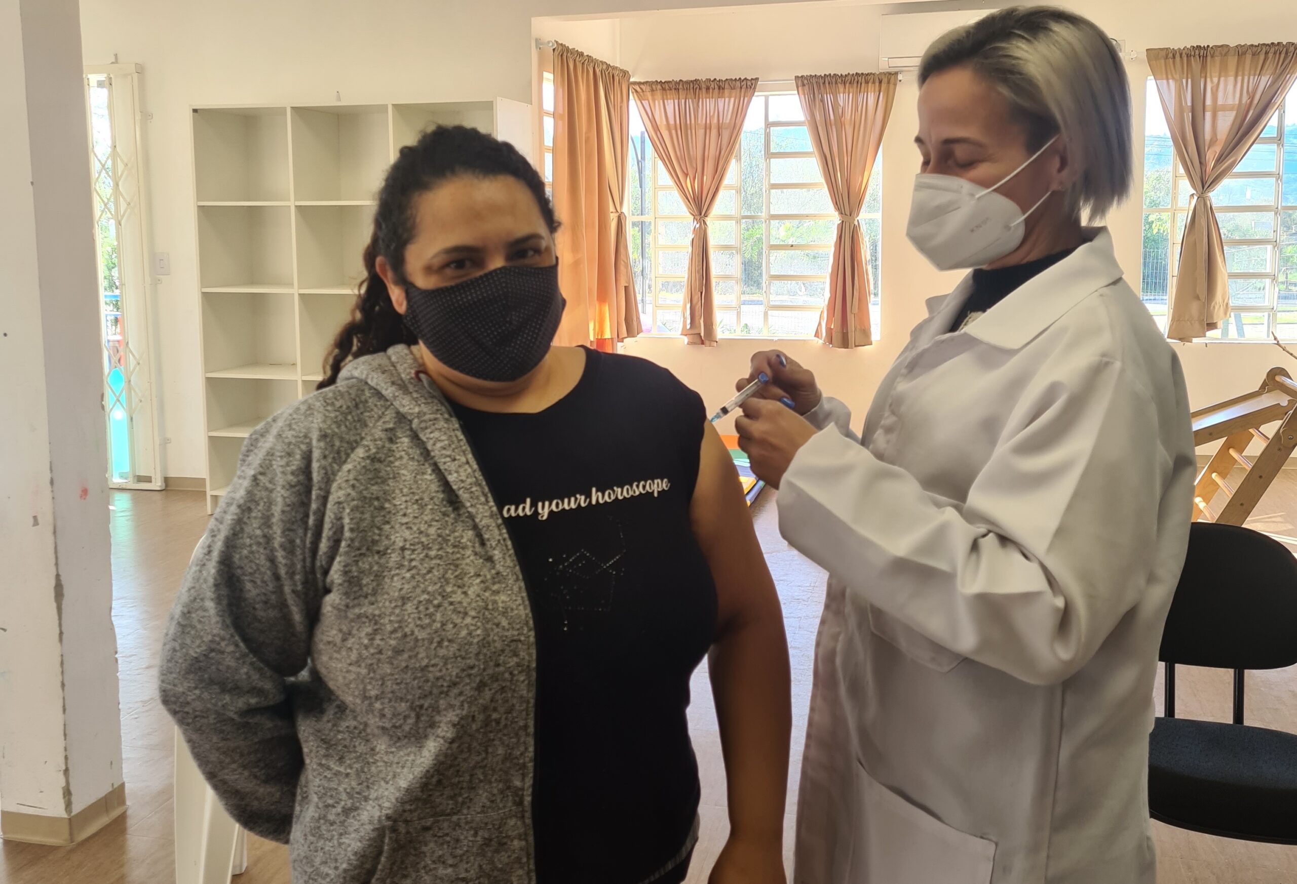 Igrejinha dá início ao segundo reforço da vacina contra o coronavírus para pessoas acima de 18 anos e com comorbidades