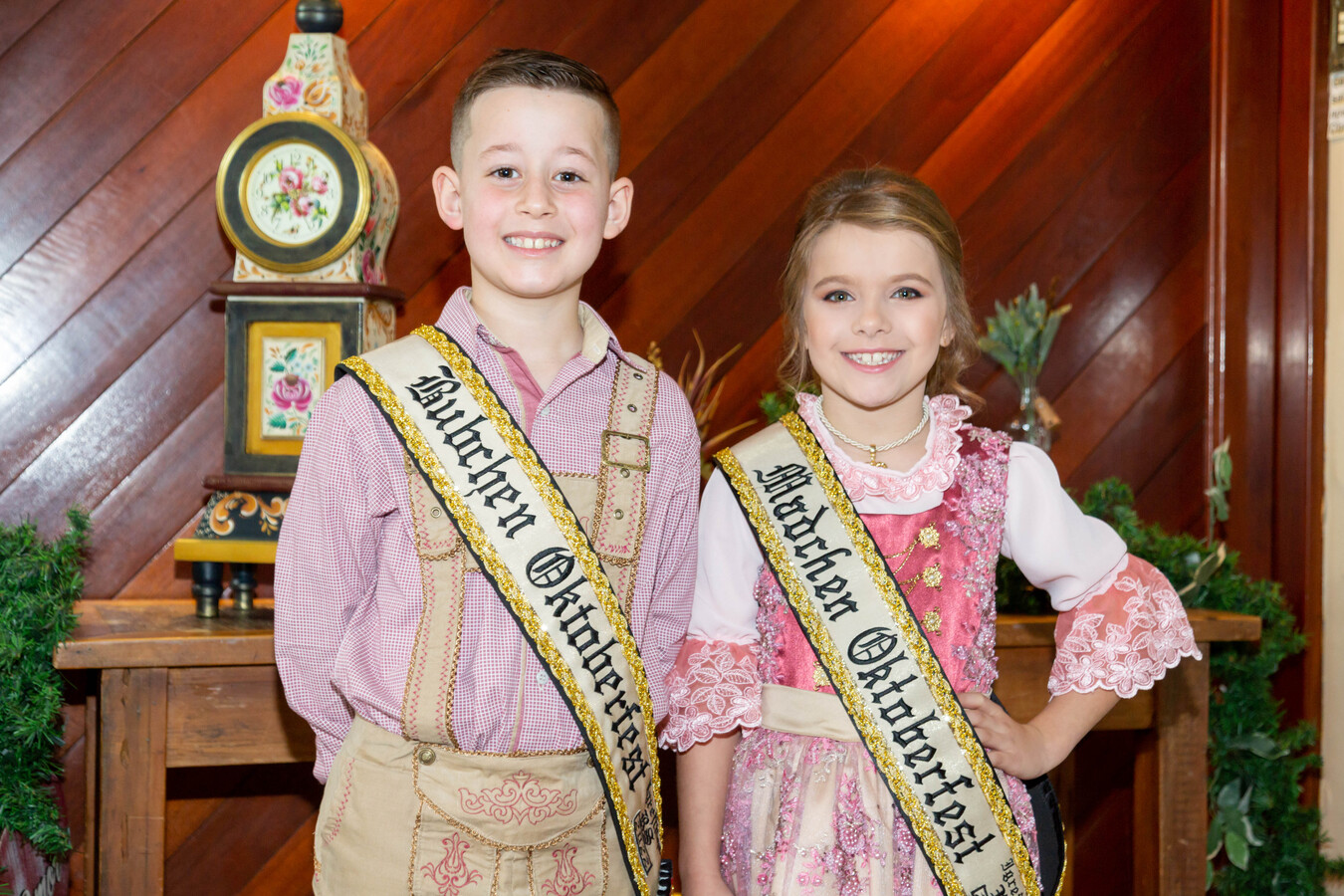 33ª Oktoberfest de Igrejinha apresenta trajes da Corte Infantil