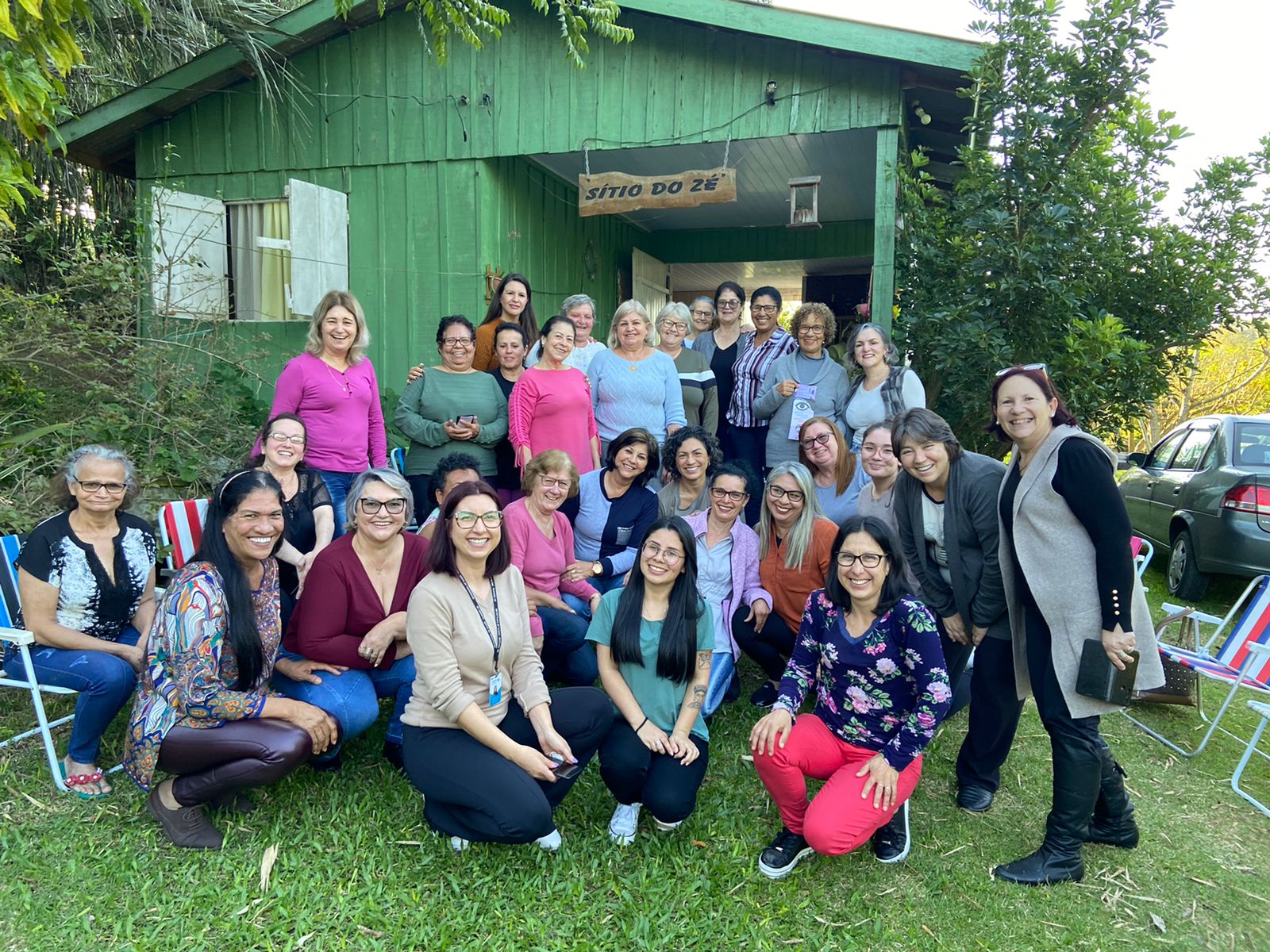 Centro de Referência da Mulher promove ação alusiva ao Agosto Lilás no interior de Parobé