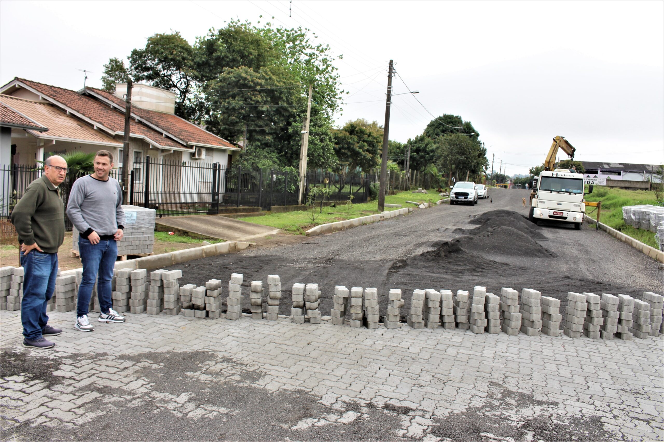 Obras seguem na rua Manoel Antônio dos Santos em Parobé