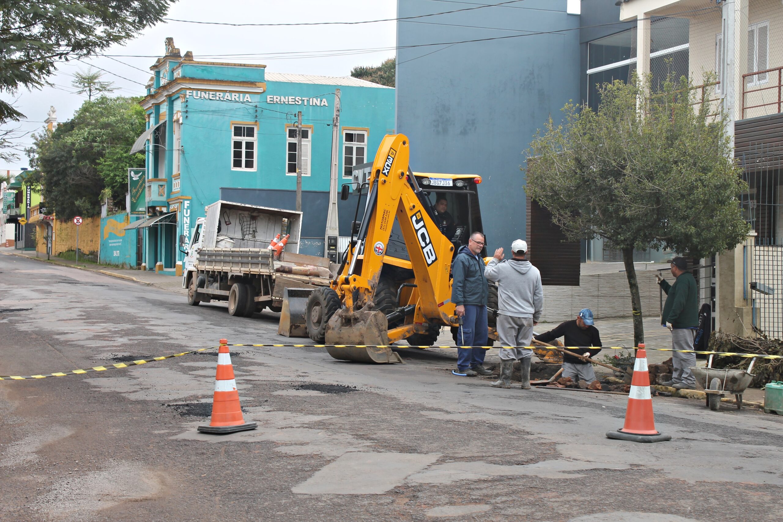 Prefeitura de Taquara realiza obra na rua Tristão Monteiro