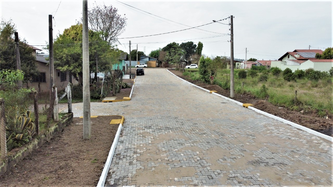 Prefeitura conclui pavimentação da Rua Rincão em Parobé