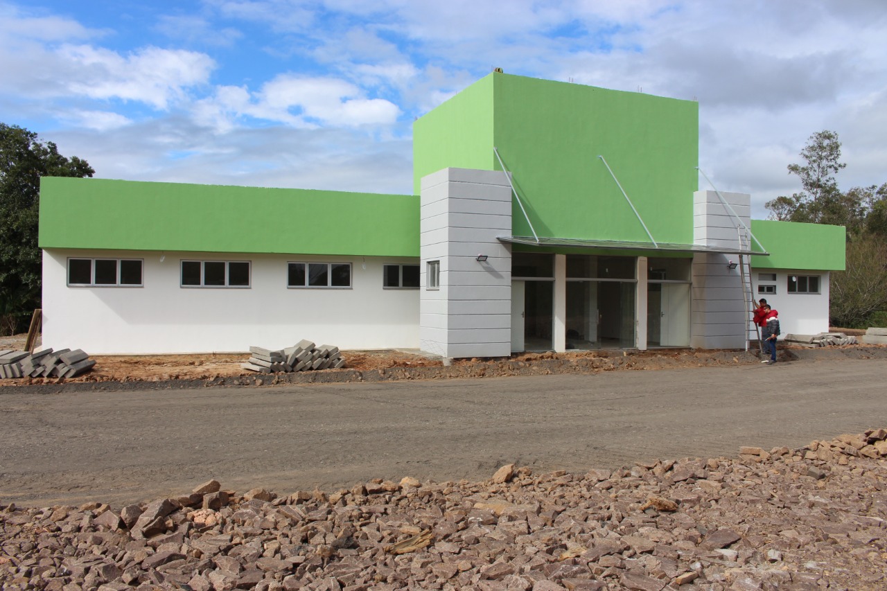 Obra da UBS Pinhal está em fase de conclusão em Parobé