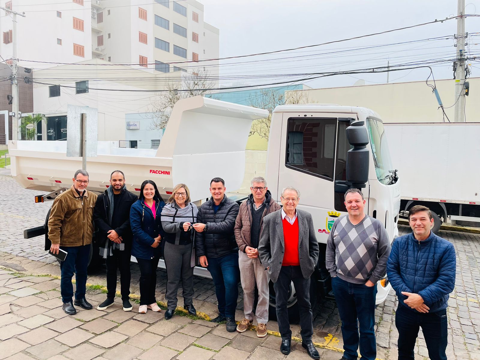 Sexto caminhão adquirido pela Prefeitura de Taquara irá para Santa Cruz da Concórdia