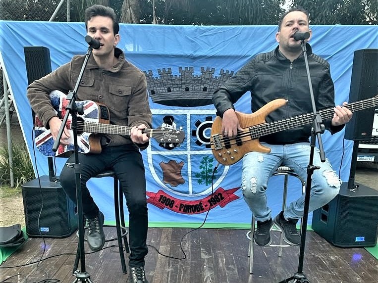 Artistas locais participam da primeira edição do Domingo Musical em Parobé
