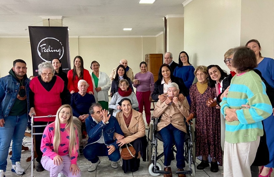 Residencial São Francisco de Assis realiza comemoração ao Dia dos Avós em Parobé