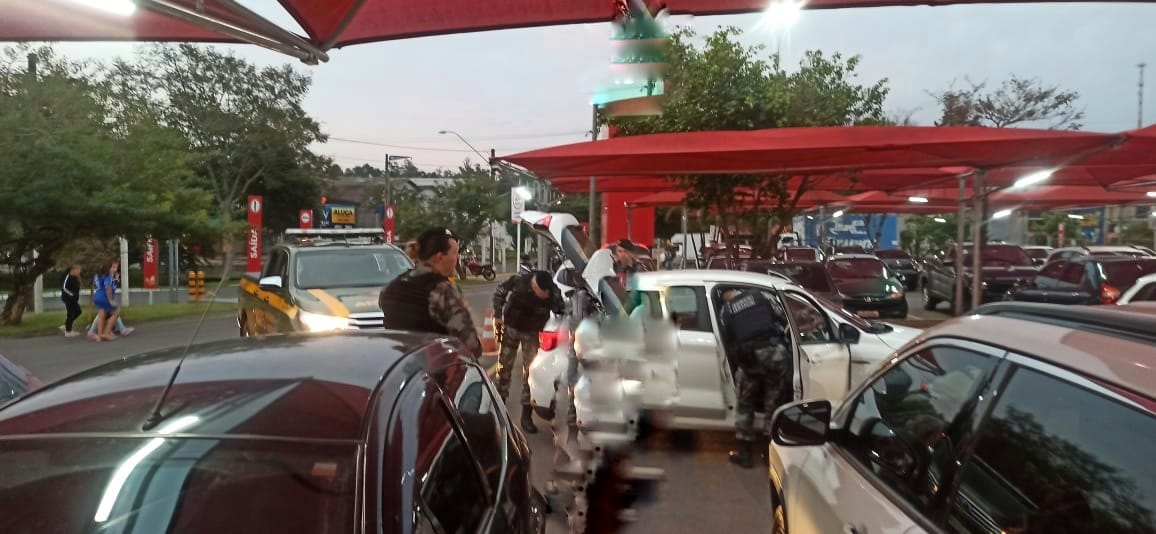 Ação da Polícia Civil e Brigada Militar resulta na prisão de foragido como suspeito de extorsões a empresários de Taquara